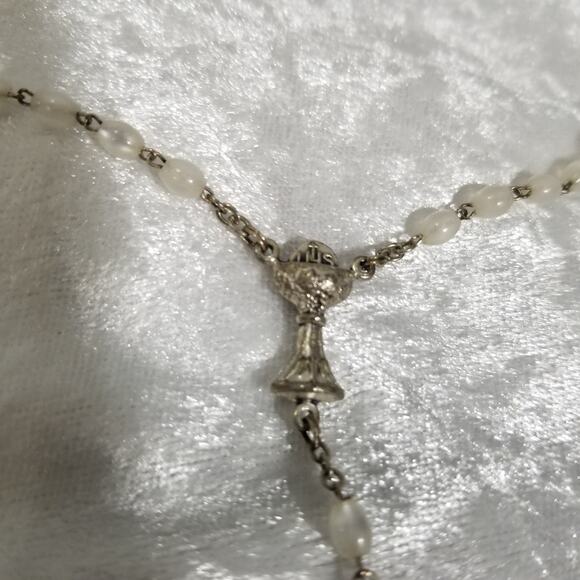 Vintage faux pearl rosary 18" with 5" drop 1.1515 - Picture 2 of 7